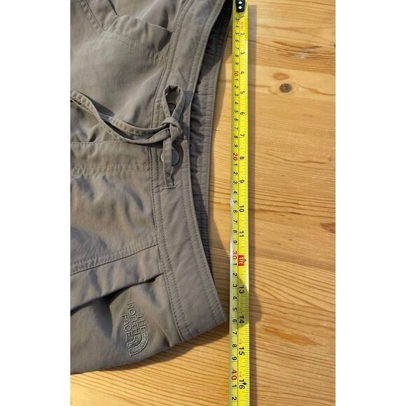 Gorpcore Athleisure utility ripstop technical The North Face Cargo Pants sz 4 - Picture 10 of 10